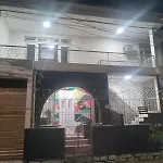 Hostel Leonardo